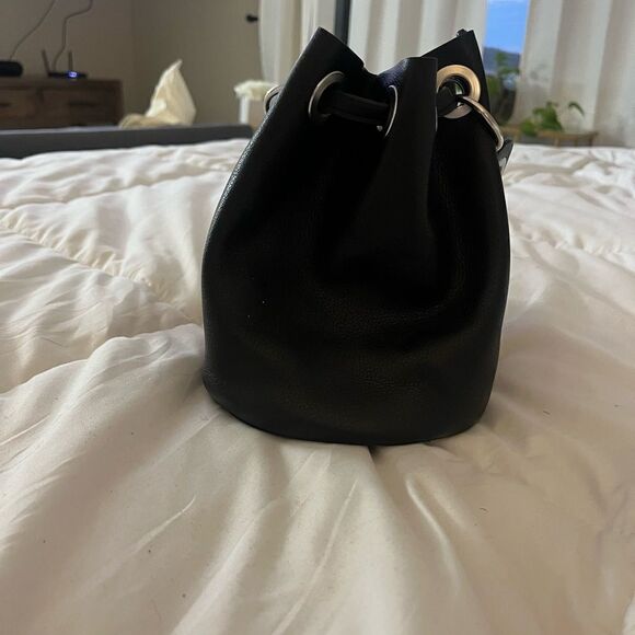 (FOREVER 21) mini bucket bag - Picture 5 of 7